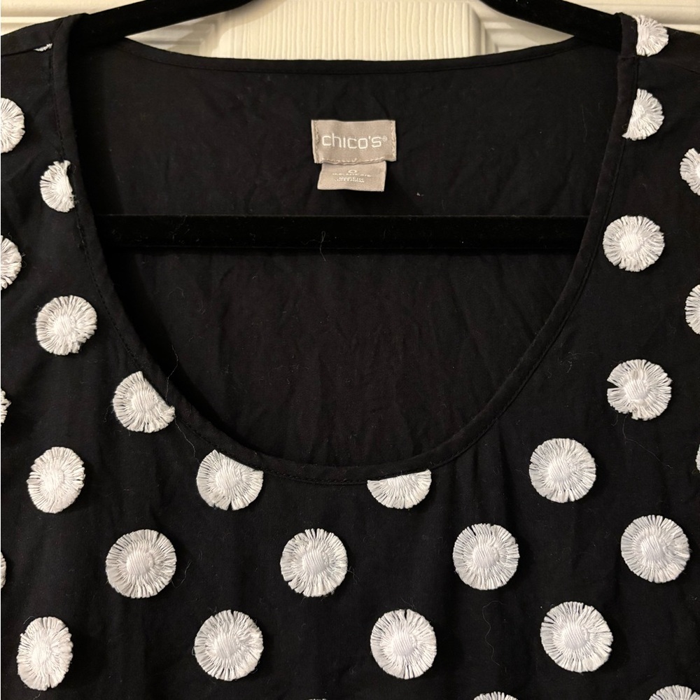 Chico's Boxy Black and White Short Sleeve Blouse Size 0 - Picture 3 of 7